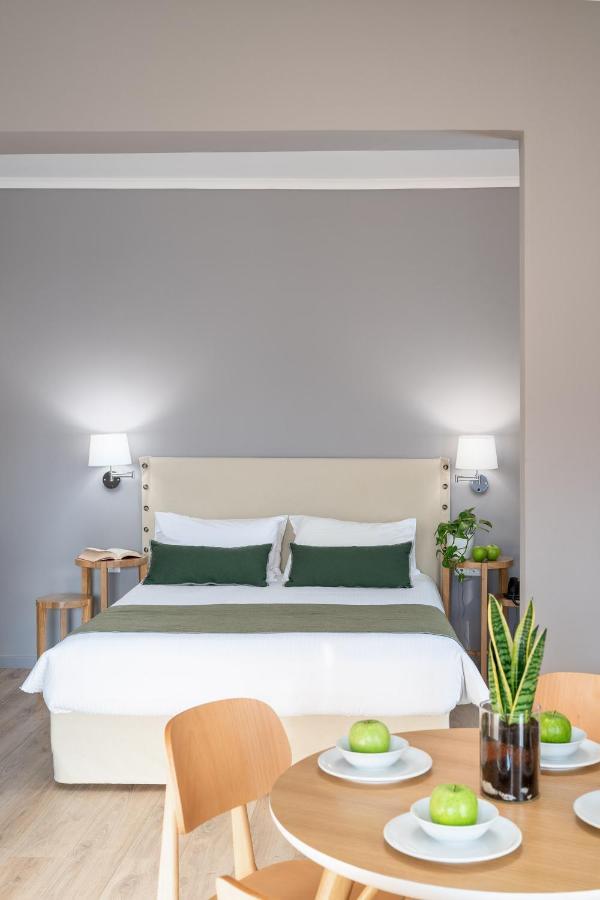 Chroma Fashion Rooms & Apartments Athènes Extérieur photo